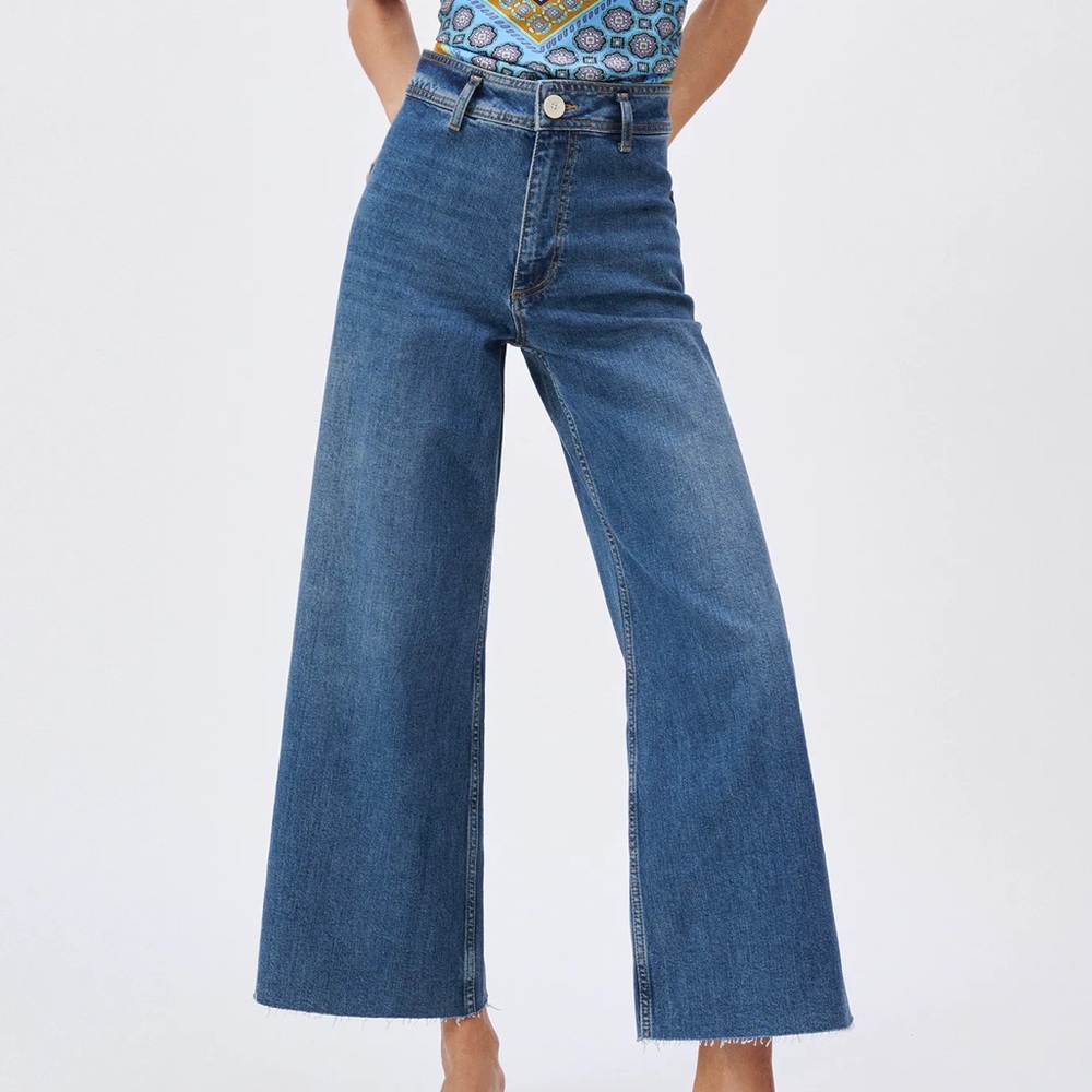 Zara Straight Jeans